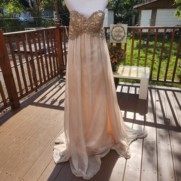 COLORS Beige Strapless Long Evening Dress size 14 - Picture 5 of 11